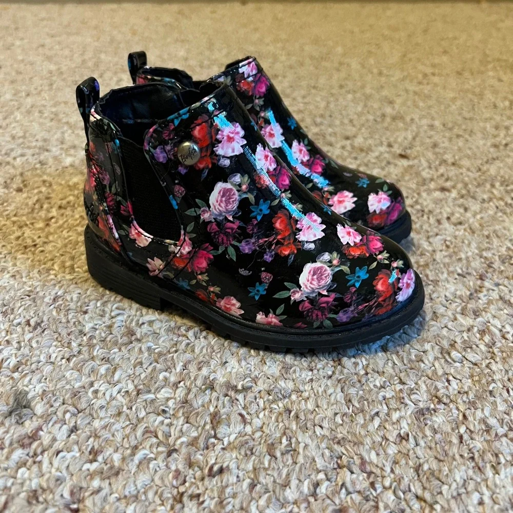 Blowfish Malibu Kids Floral Patent Ankle Boots Black Multi B101 Size 8
